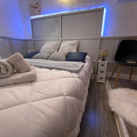 Maestrale Apartment Tertenìa Екстериор снимка