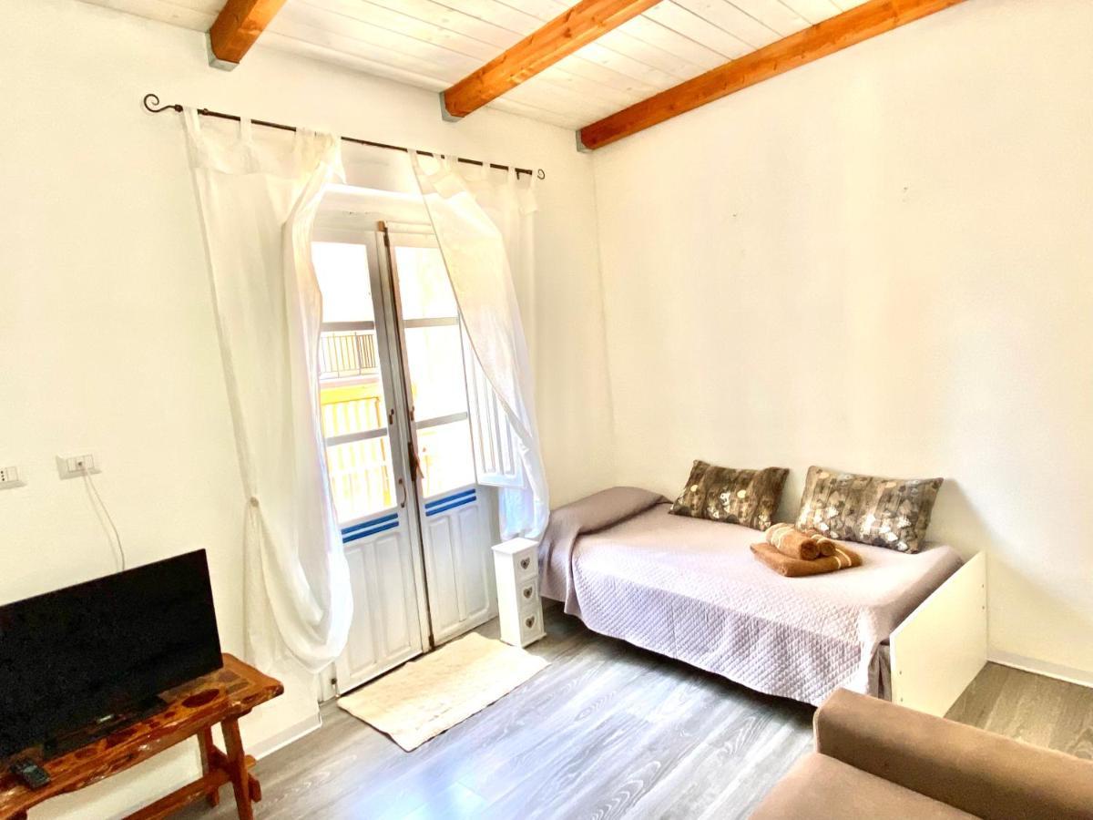 Maestrale Apartment Tertenìa Екстериор снимка
